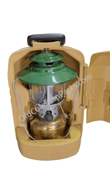 Old Coleman Parts > Uncategorized Parts > Clamshell 220/228 Carry